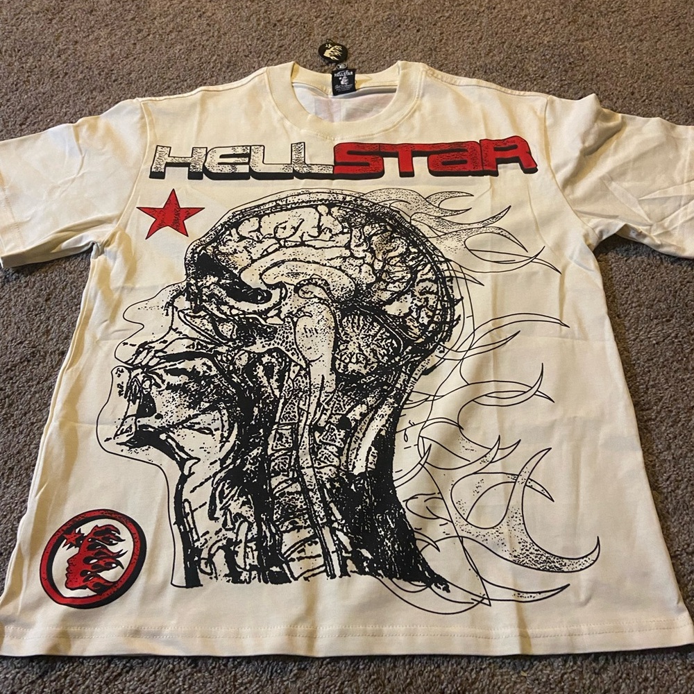 hellstar shirt taking offers ,size small shipping asap hmu